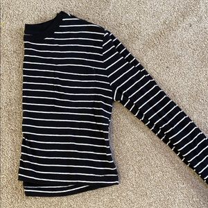 Stripped cropped long sleeve